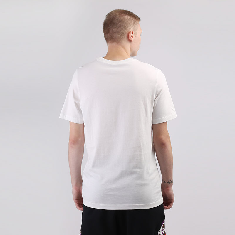 мужская белая футболка Jordan Logo Quai 54 Tee CW4103-133 - цена, описание, фото 4